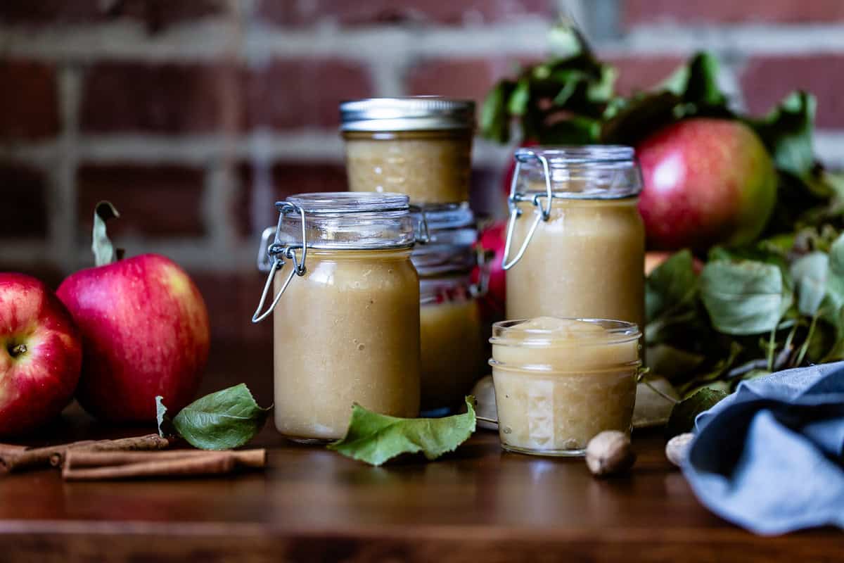 Easy Sugar-Free Crockpot Applesauce: Hands-Off & Delicious